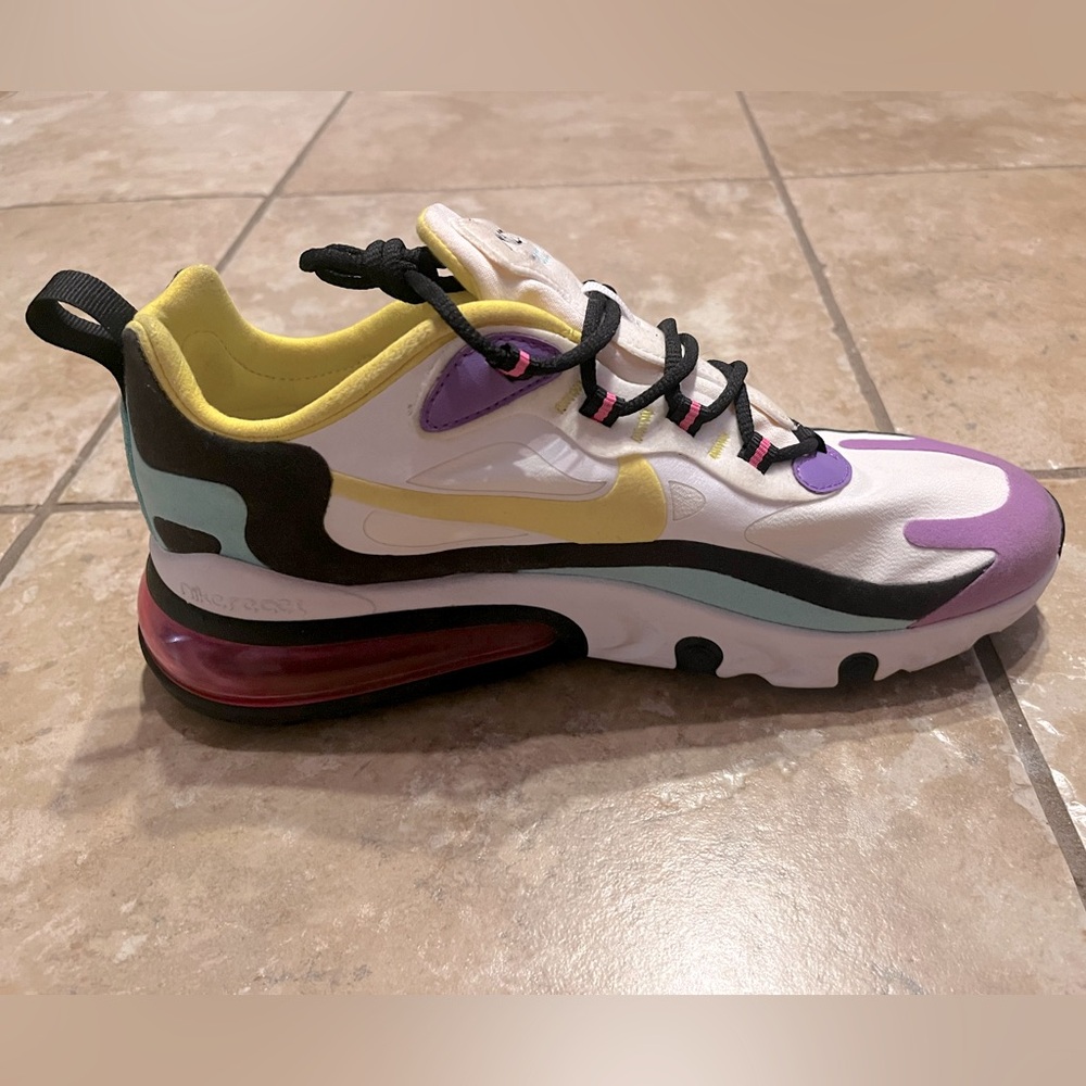 Women size 9 ;Men Size 7 ;Nike - Air Max 270 React Sneaker- Pastel- Colorful - Picture 8 of 9
